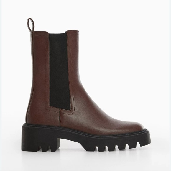 Mango Shoes - Mango Chunky Lug Sole Chelsea Boots Size 37 6.5 y2k 90s Grunge Vegan
